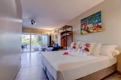 Image de Te Ava Nui Studio premium, proche aéroport, Wifi et Piscine