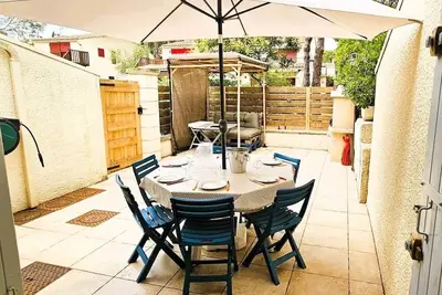 Image de Villa sous les Pins | Proche camp Naturiste