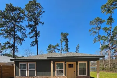 Image de Fabulous 4-bedroom 2. 5 bath Lake Cottage