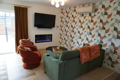 Image de Walkability, centrally located, dog friendly