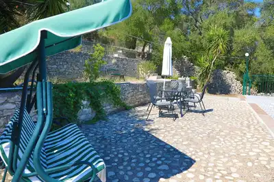 Antigoni Villa Tria in Longos