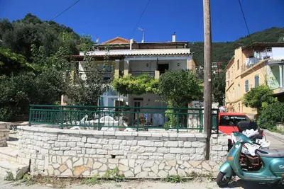 Image de Chrissa in Katavolos
