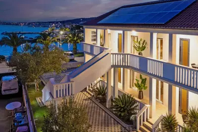 Image de Luxury Apartments & Suites Dijan - One Bedroom Apartment with Balcony