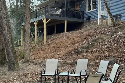 Image de New listing 10% off per night. Cozy cottage on the river & minutes to Dahlonega.