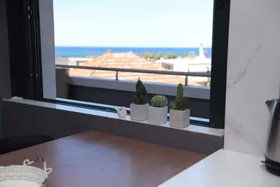 Image de Phaedra's Studio Sea View