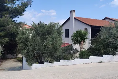 Image de Sylvia's house at Vagia