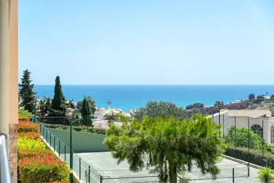 Image de BnB Homes Apartment with Sea view Terrace &2 pools