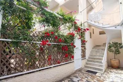 Image de Cozy apartment next to Alimos beach