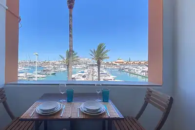 Image de Uau! Vista Marina | T1 HsRentals Vilamoura