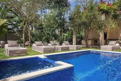 Image de CasaSense | Pool, Jaccuzi & Sauna | 4Bdrm Villa