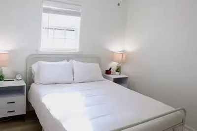 Image de Paste Unit I-95 Hospital -Jcc- Park w/Splash Pad-Work Truck Parking- Long Stays