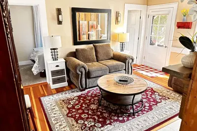 Image de Fireside Cottage in Downtown Jacksonville