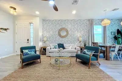 Image de 3br Villa in Gated Oviedo  Near Ucf & Orlando