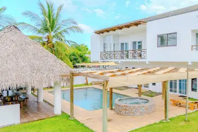 Image de Monterrico Beach, Candelaria 1 to 2 minutes walking distance to the beach