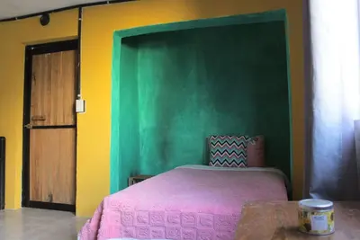 Image de Lovely 4 bedroom home with amenities for your health and mental health