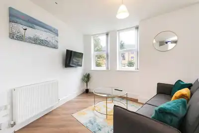 Image de Stylish flat in Romford - 5mins for Elizabeth line