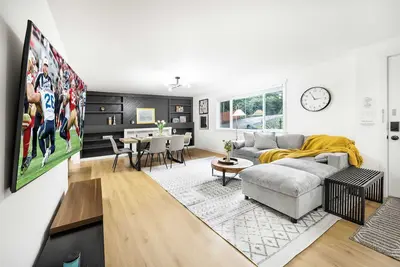 Image de Newly Modern 4br2ba Rambler by Super Market