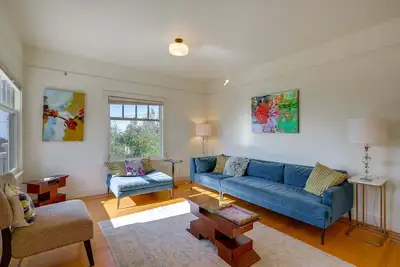 Golden Gate & Sunset Views! Classic Berkeley Home