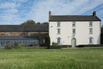 Image de 6 chambres à coucher à Carsington, Ashbourne