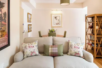 Image de 1 chambres à coucher à Inverness