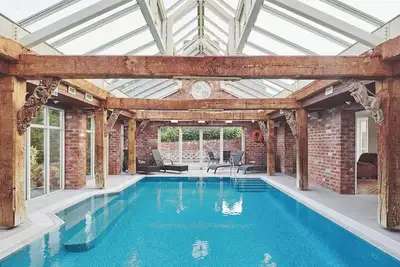 Image de 4 chambres à coucher à Leominster