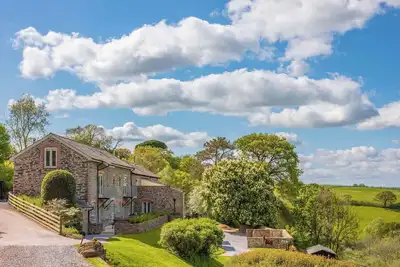 Image de 2 chambres à coucher à Dartmouth