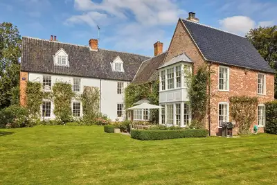 Image de 7 chambres à coucher à Fakenham