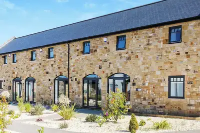 Image de 11 The Gavel - Ukc8972