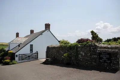 Image de Woodlands Manor House - Ukc4706