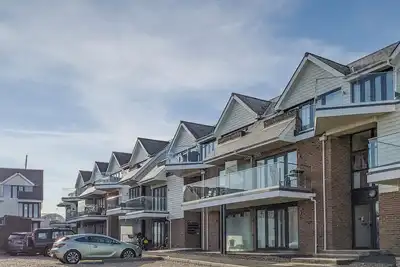 Image de 2 chambres à coucher à Newport