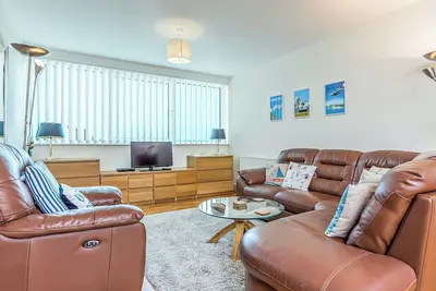 Image de 1 chambres à coucher à Poole