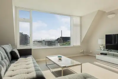 Image de 3 chambres à coucher à Poole