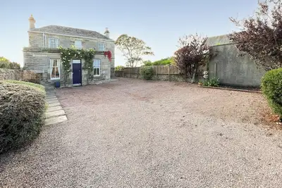 Image de 4 chambres à coucher à Elie