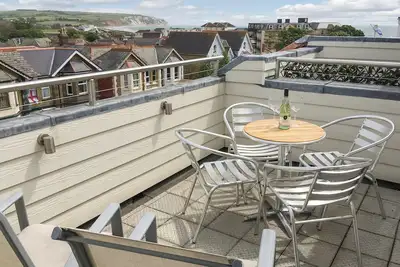 Image de 4 chambres à coucher à Sandown