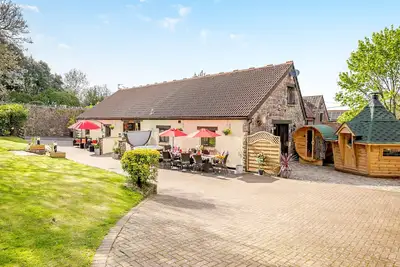 Image de 6 chambres à coucher à Weston-super-Mare