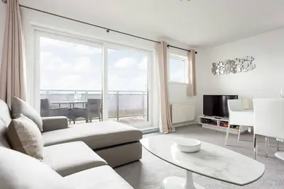 Image de 2 chambres à coucher à Poole