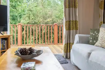 Image de 6 Atlantic Crescent - Ukc7103