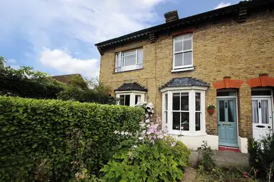 Image de 2 chambres à coucher à Canterbury