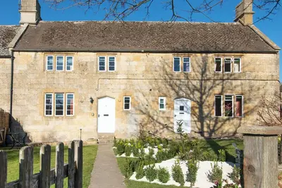 Image de 2 chambres à coucher à Near Cheltenham