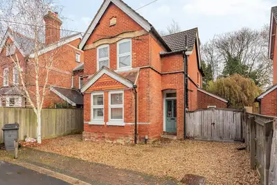 Image de 4 chambres à coucher à Andover