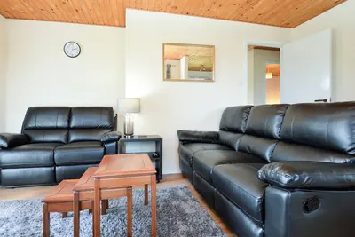 Image de 3 chambres à coucher à Dunoon