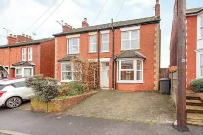 Image de 3 chambres à coucher à Andover