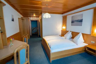 Image de Four-bed room, shower, Wc, balcony - Gasthof Kirchenwirt