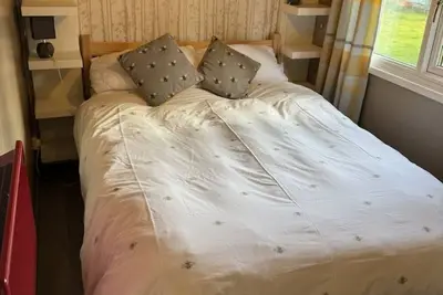 Image de Riverside 3-Bedroom Chalet at Caer Beris Park – Peaceful Stay Near Builth Wells