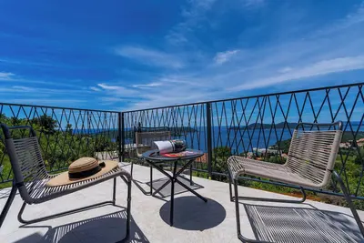Image de Romantic Leona Apartment with Large Terrace near Dubrovnik
