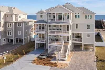 Image de Stargazer 10 bedroom Brand New Luxury Home on Hatteras Island