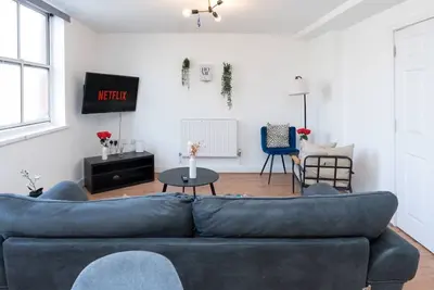 Image de Bright, modern 2-Bedroom apartment in the heart of Southampton