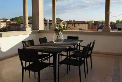 Image de Stylish Penthouse in Venice Lido with Amazing views, central and close to beach!