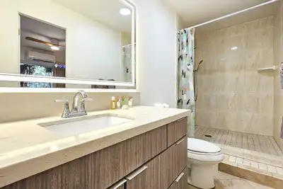 Image de Affordable Waikiki Condo w/ Full Kitchen & Ac 202