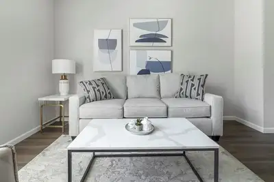 Image de Landing | Spectacular 2bd, Pool, Clubhouse